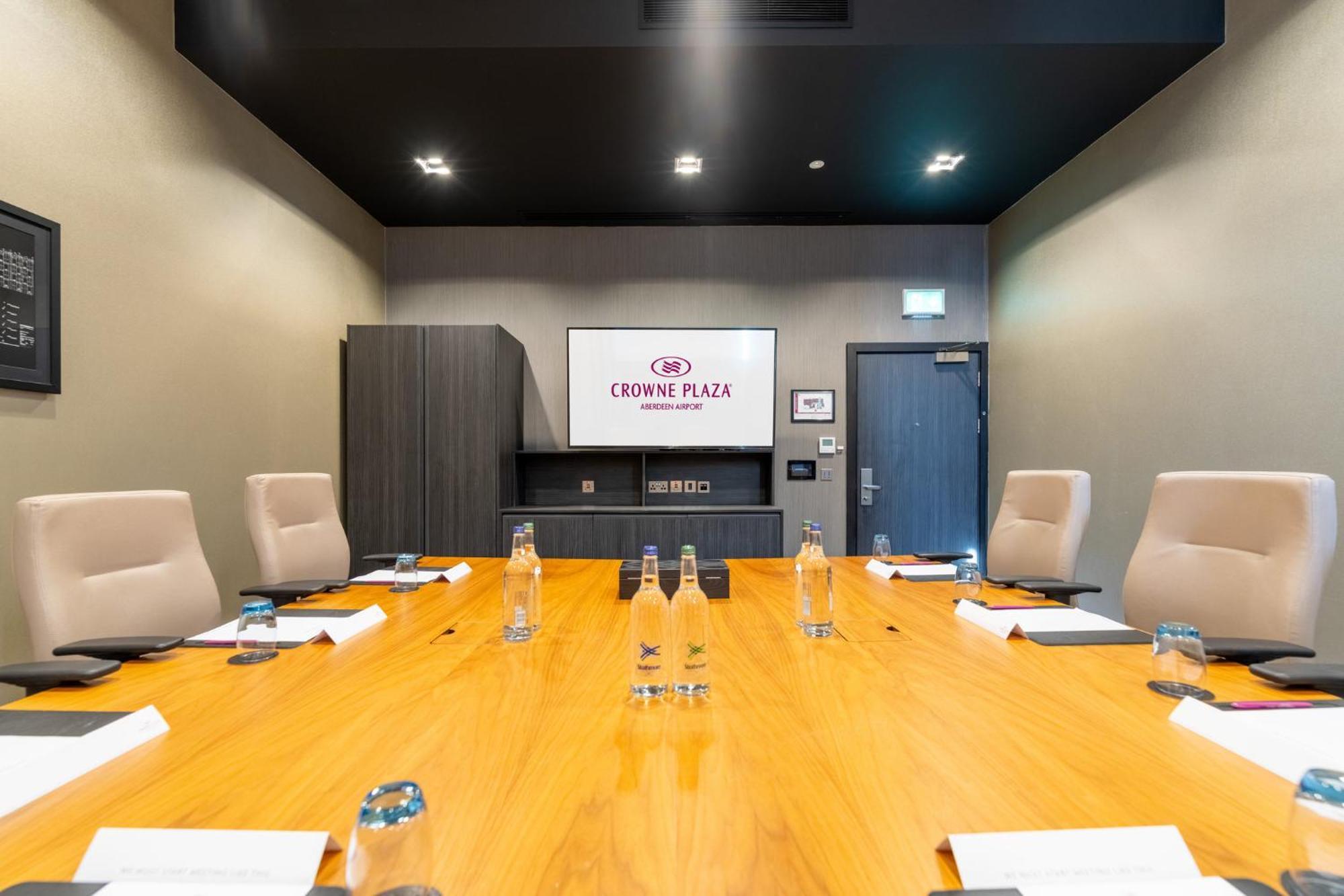Hotel Crowne Plaza Aberdeen Airport By Ihg