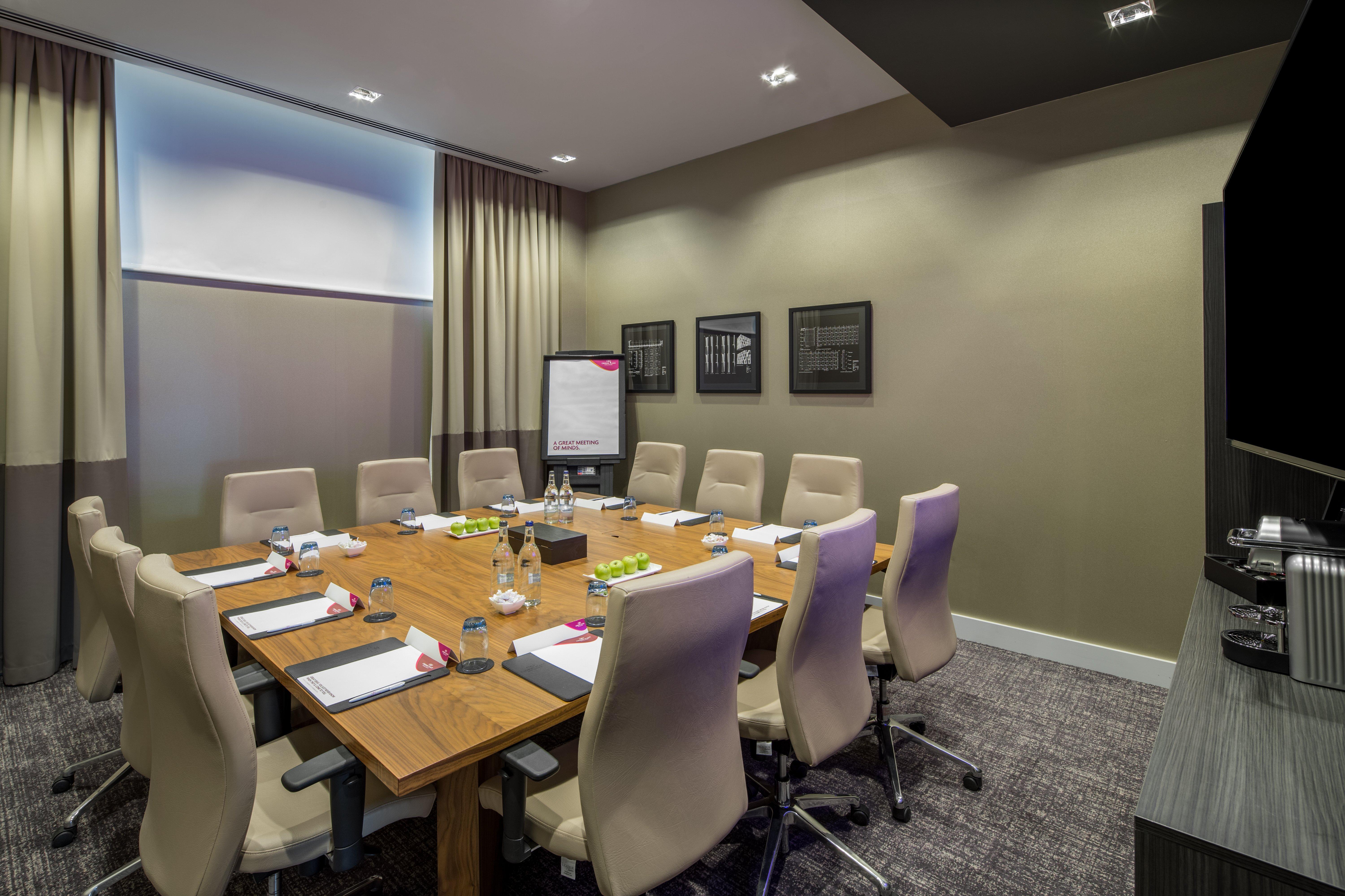 Hotel Crowne Plaza Aberdeen Airport By Ihg Dyce
