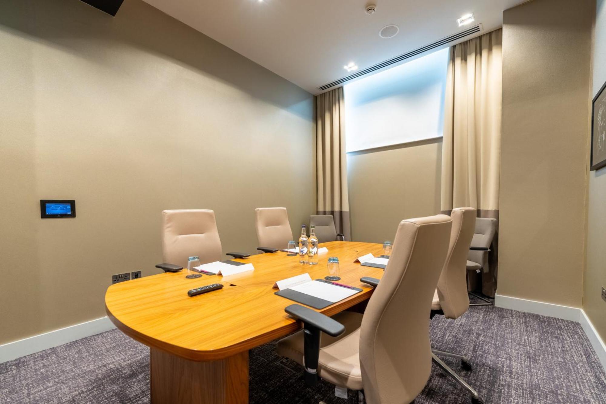 Hotel Crowne Plaza Aberdeen Airport By Ihg Dyce