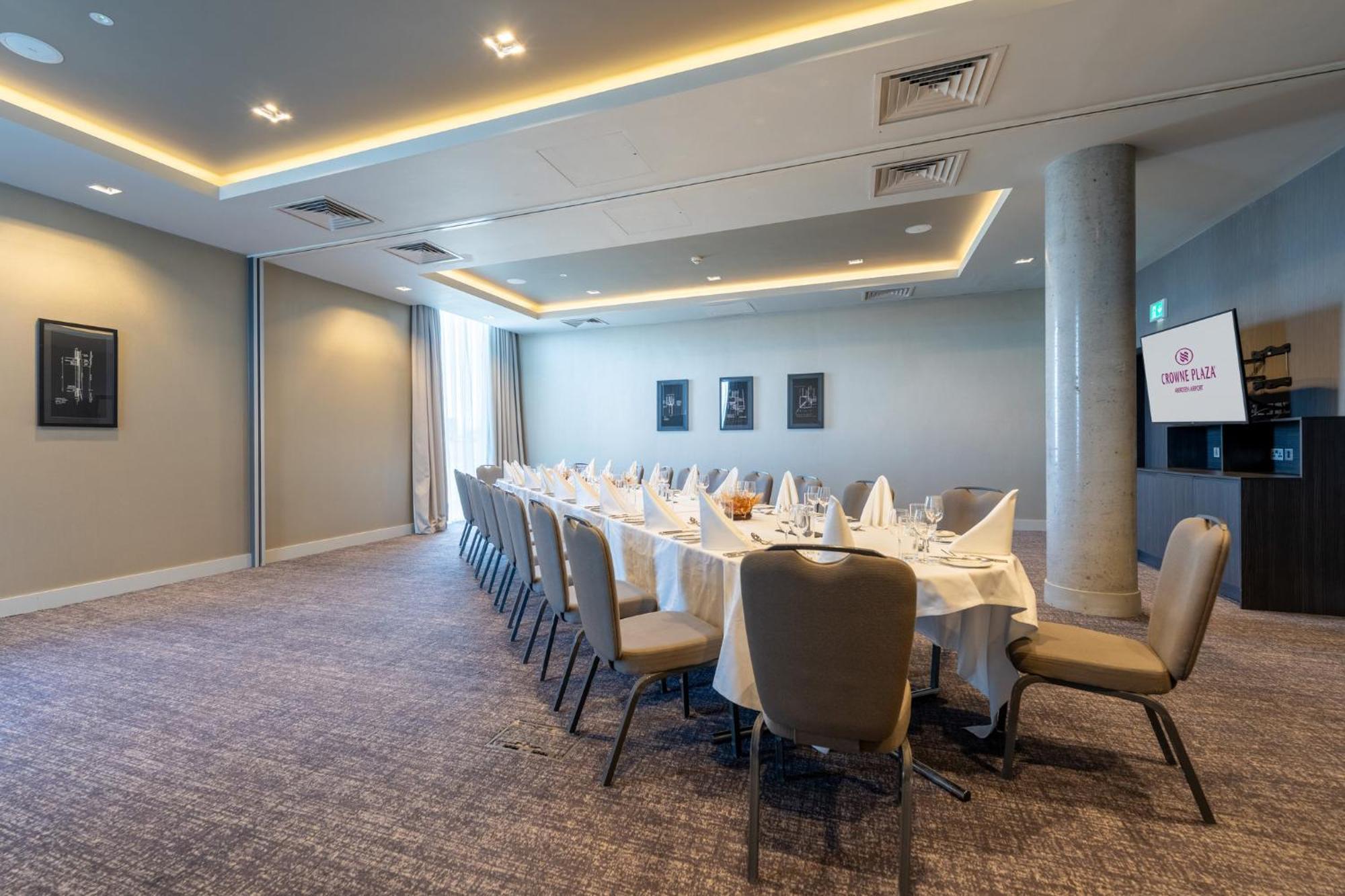 Crowne Plaza Aberdeen Airport By Ihg Hotel Dyce
