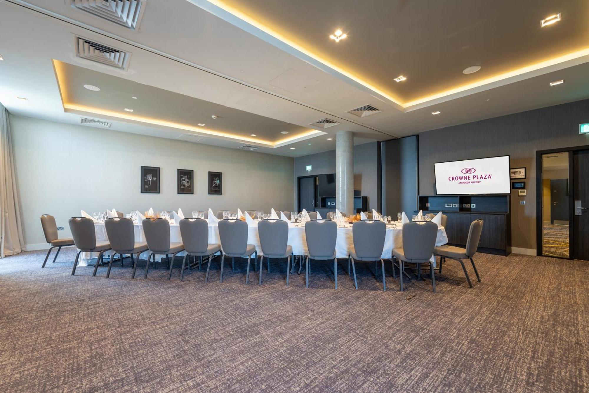Crowne Plaza Aberdeen Airport By Ihg Hotel Dyce