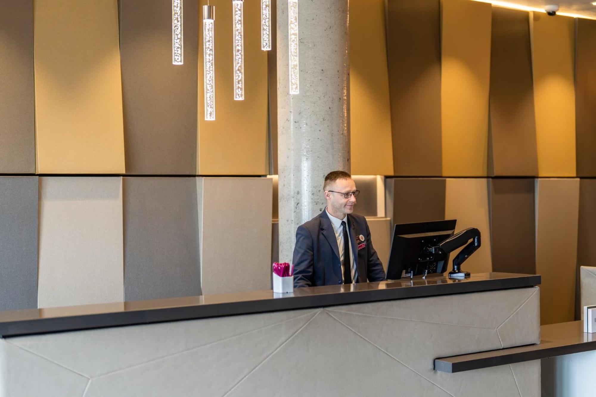Hotel Crowne Plaza Aberdeen Airport By Ihg 4*
