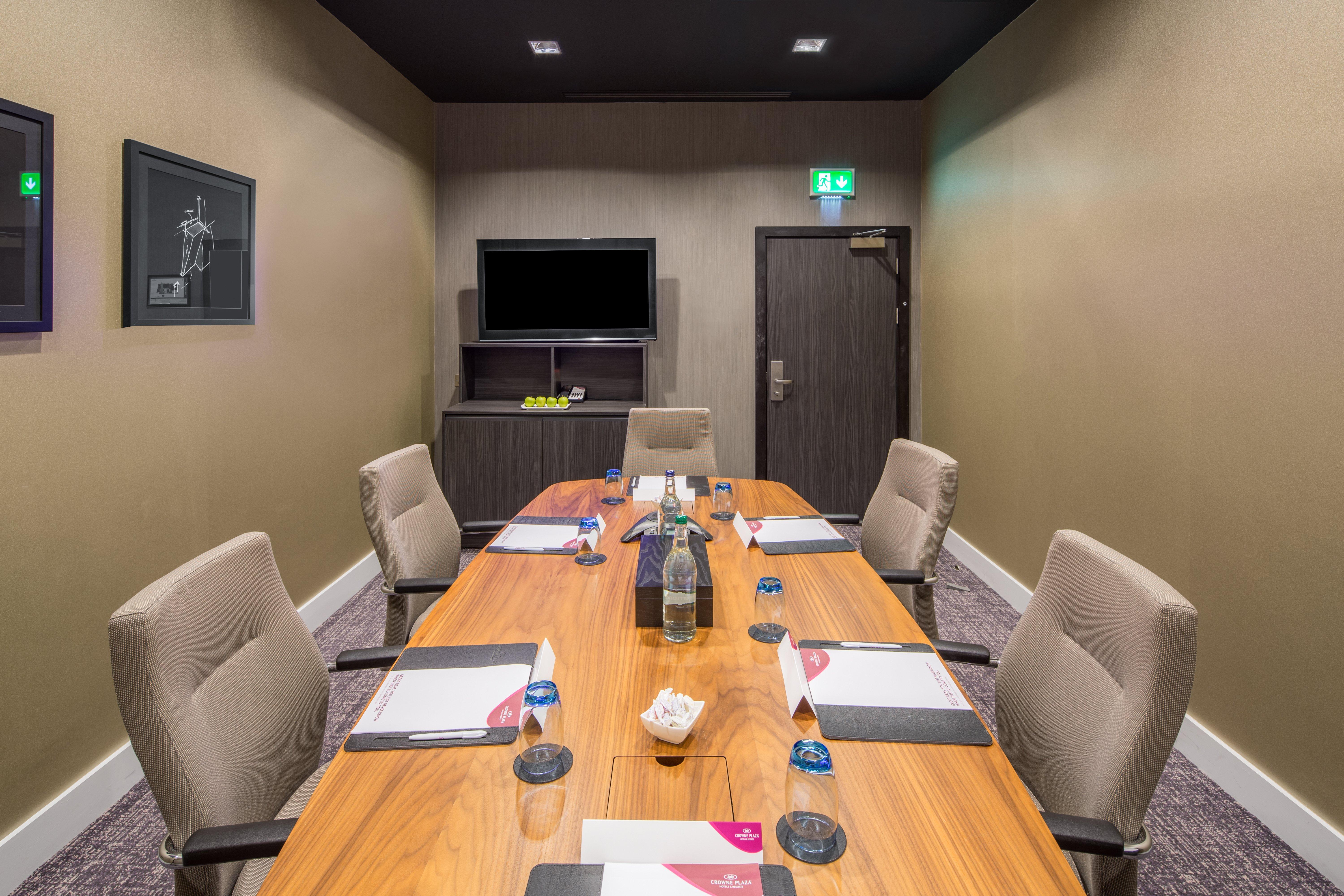 Crowne Plaza Aberdeen Airport By Ihg Hotel 4*
