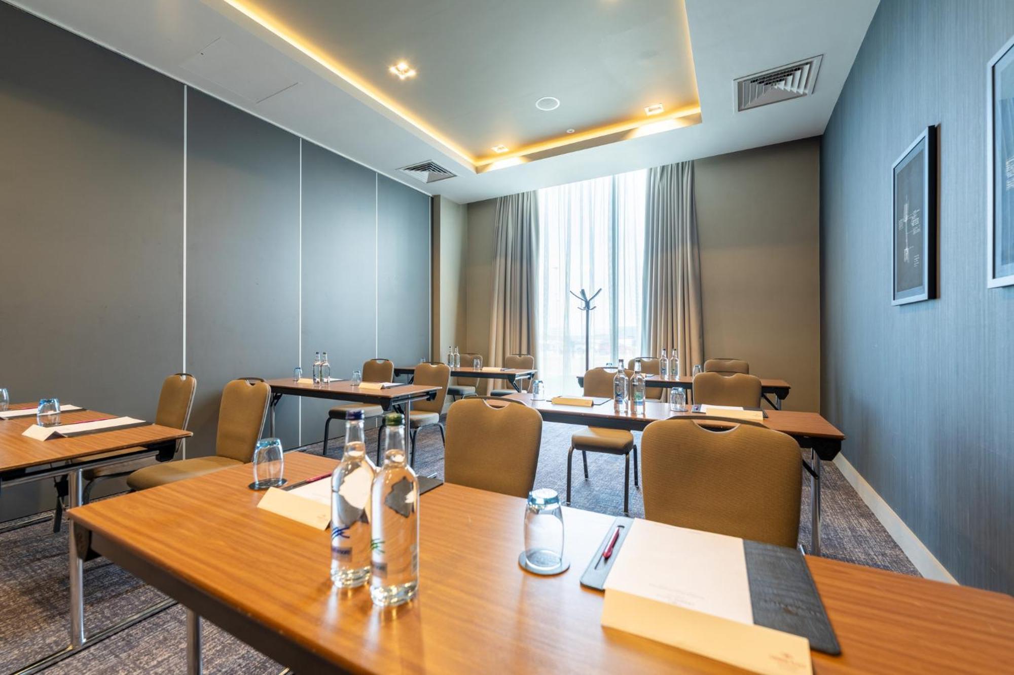 Crowne Plaza Aberdeen Airport By Ihg Hotel