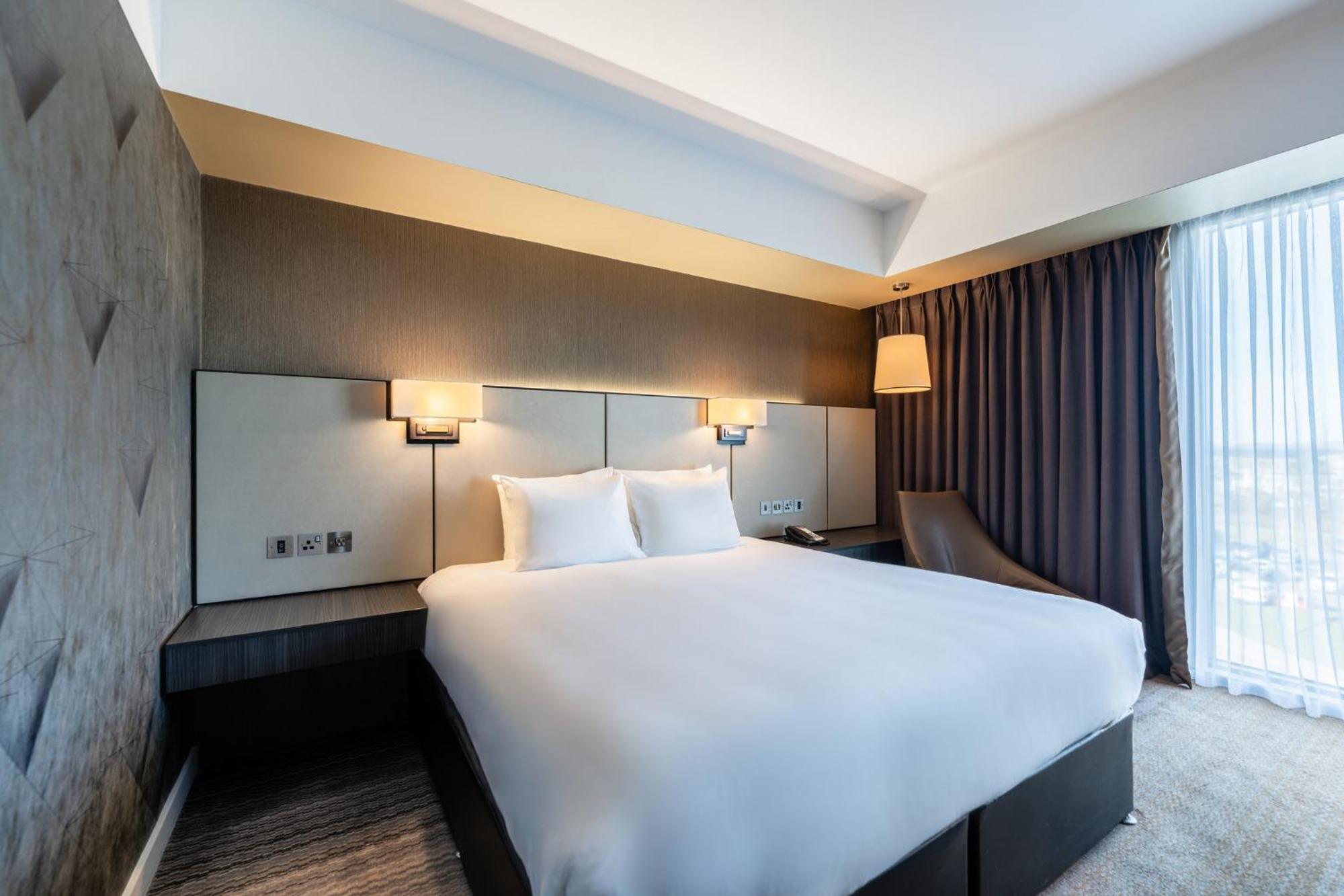 Crowne Plaza Aberdeen Airport By Ihg Hotel 4*